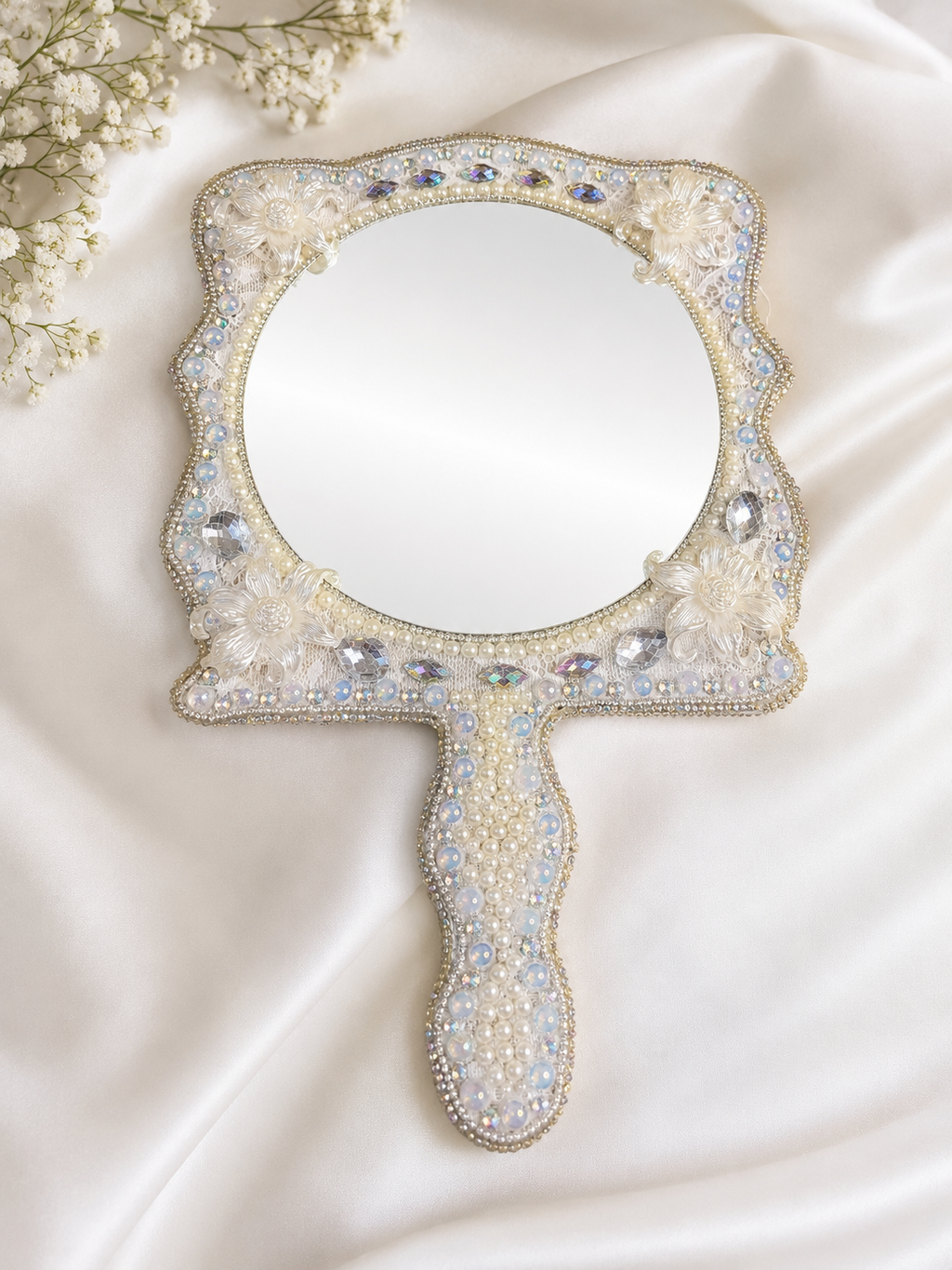 Lumière Grace™ Bridal Mirror