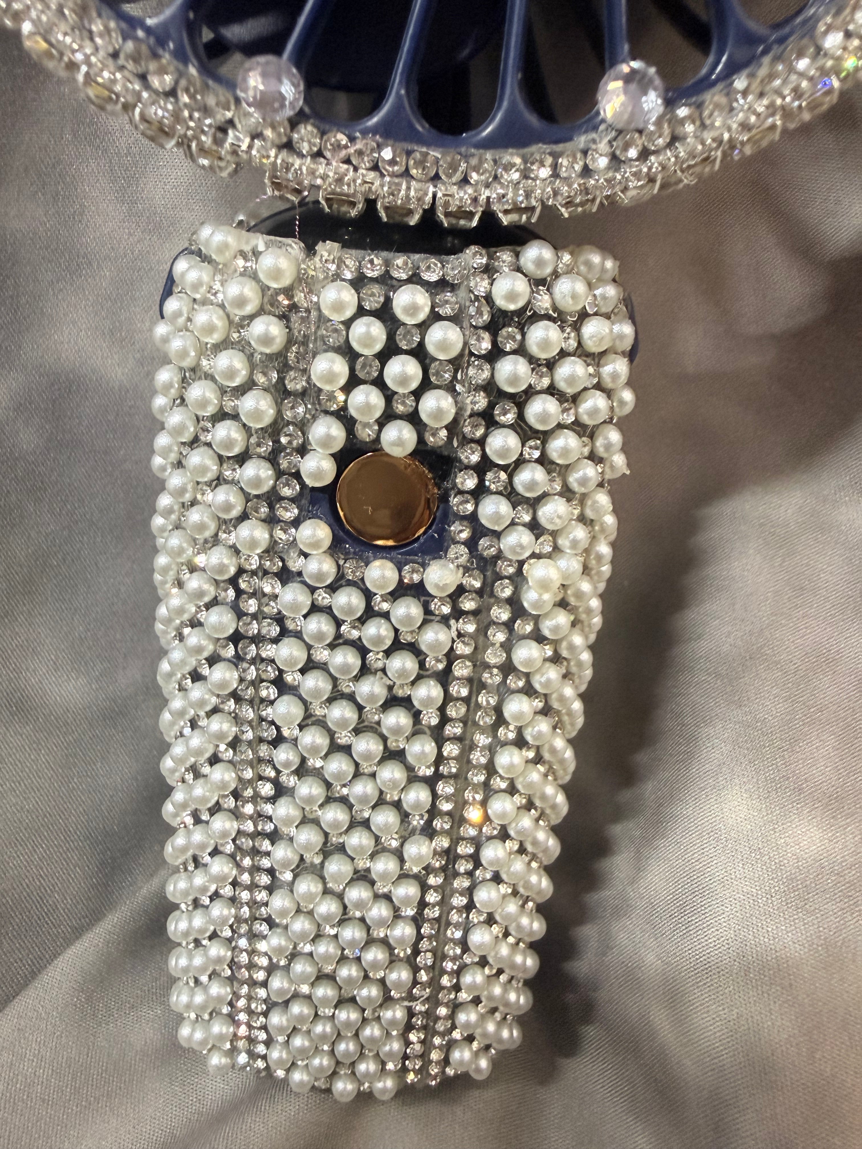 Luxury Bridal Handheld Fan – White or Navy Crystal Fan
