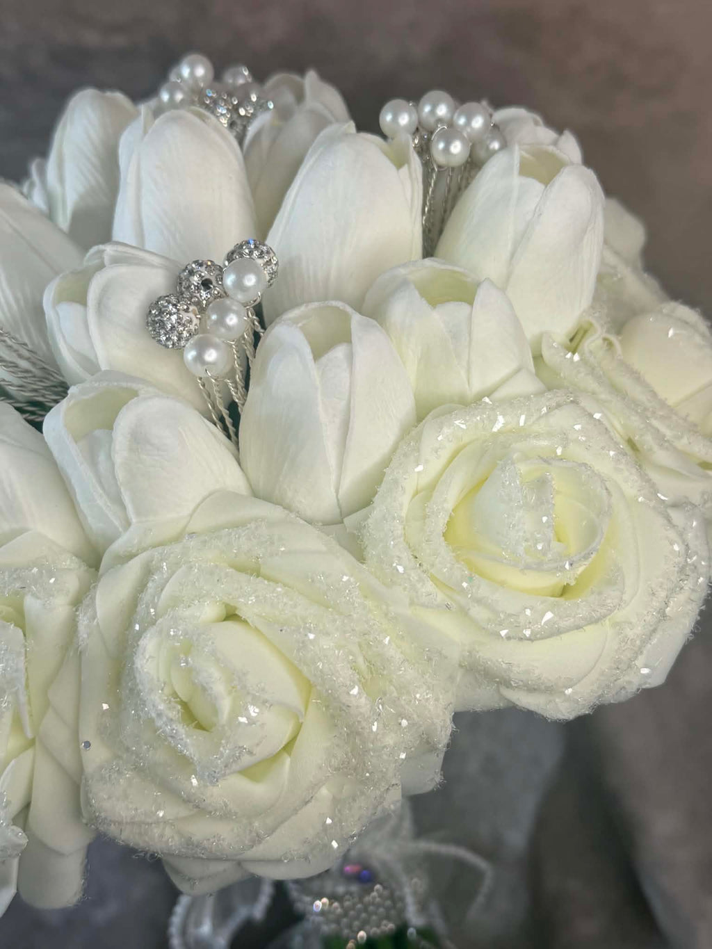 Lola™ Pearl Elegance Bouquet
