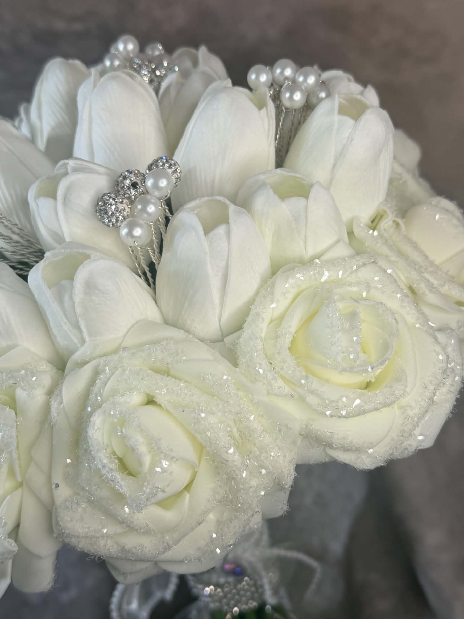 Lola™ Pearl Elegance Bouquet