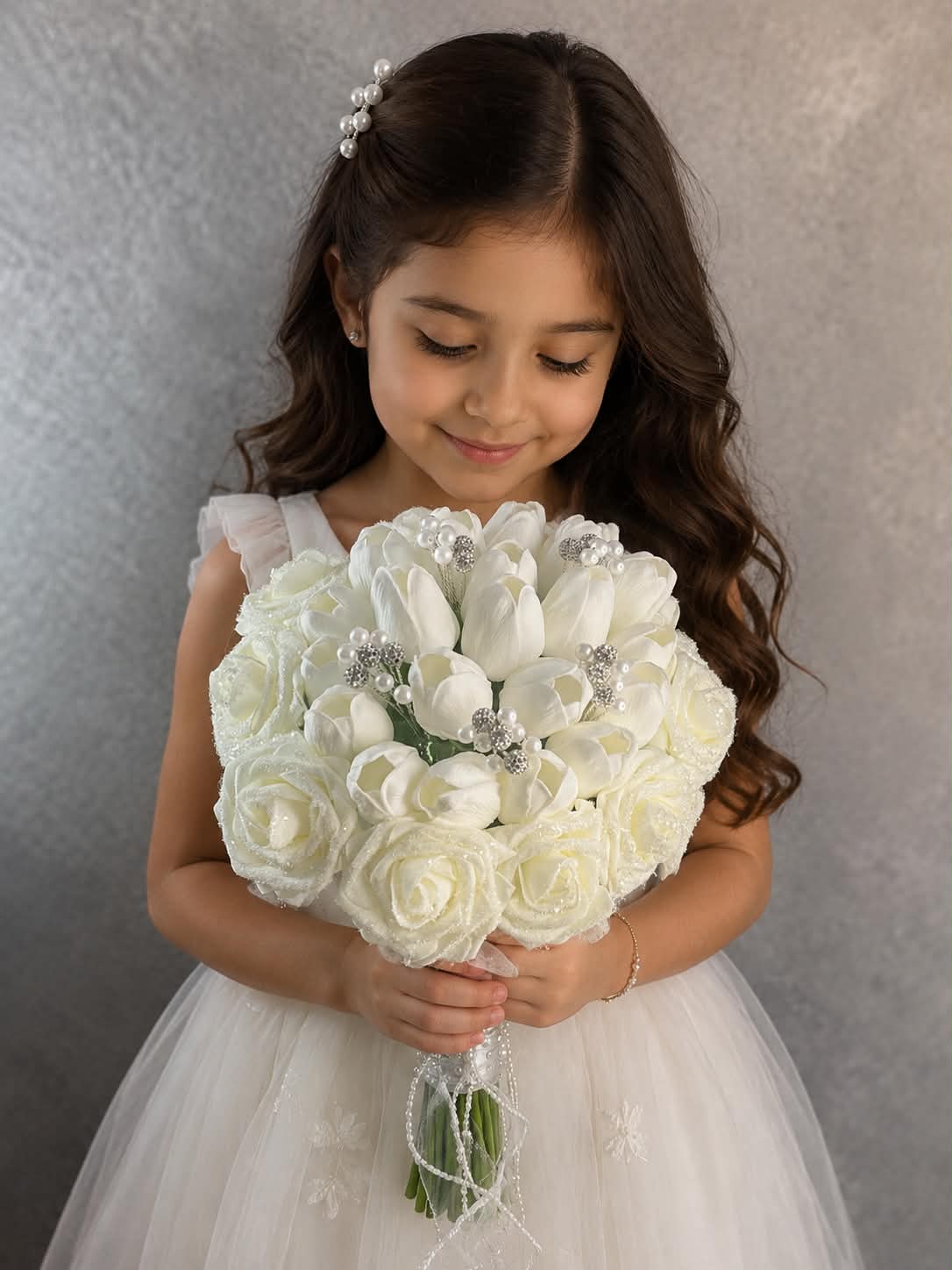 Lola™ Pearl Elegance Bouquet